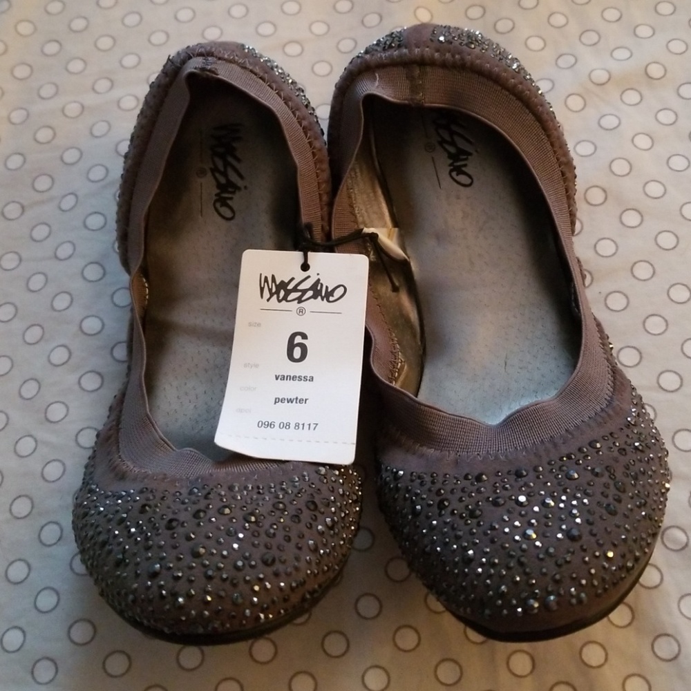 NWT Mossimo Dark Gray Studded Ballet Flats